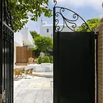 كونيني *