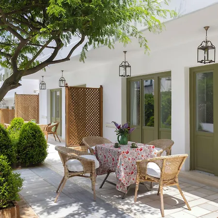 クネニ アパート