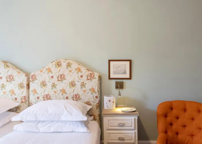 クネニ アパート