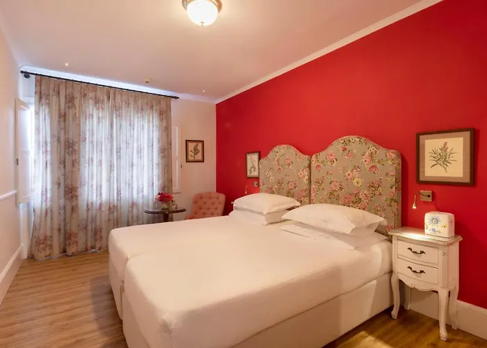 クネニ アパート