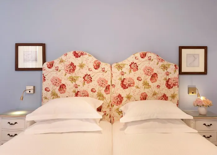 クネニ アパート