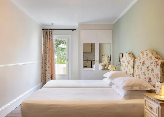 クネニ アパート