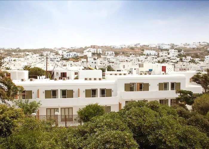 クネニ * Mykonos Town